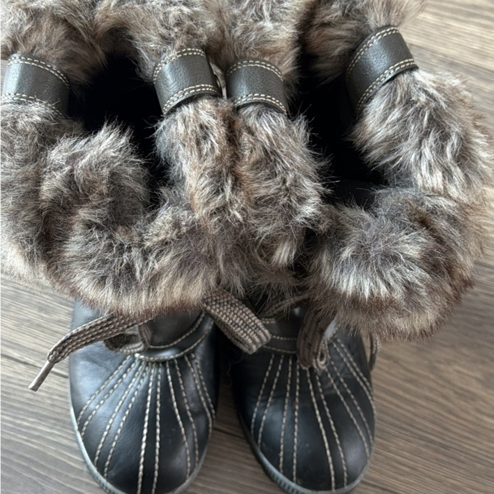 London Fog Women's Black and Gray Fur-Lined Boots - Picture 3 of 6